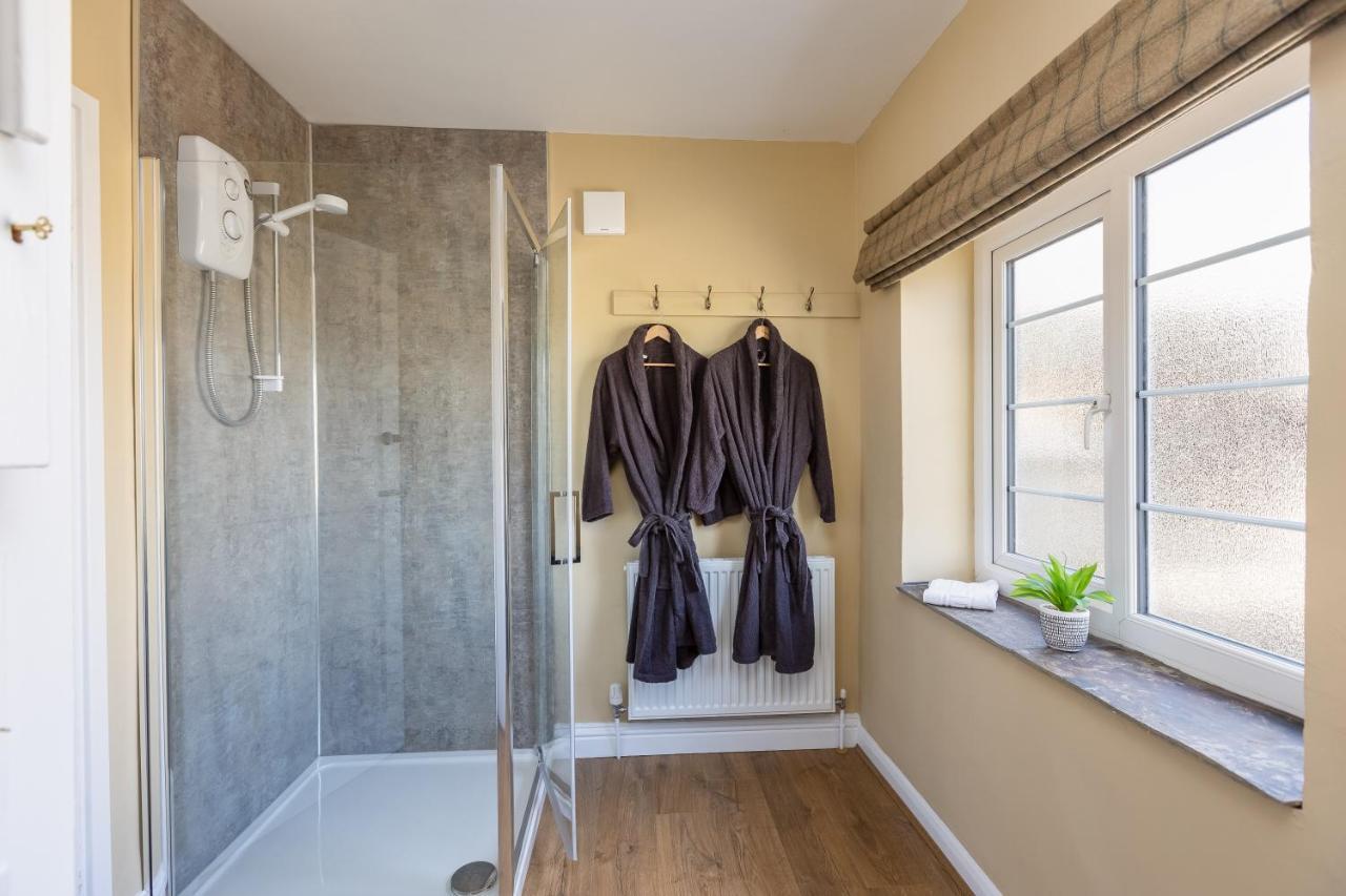 Luxury Farmhouse With Stunning Views And Hot Tub Ebberston Kültér fotó